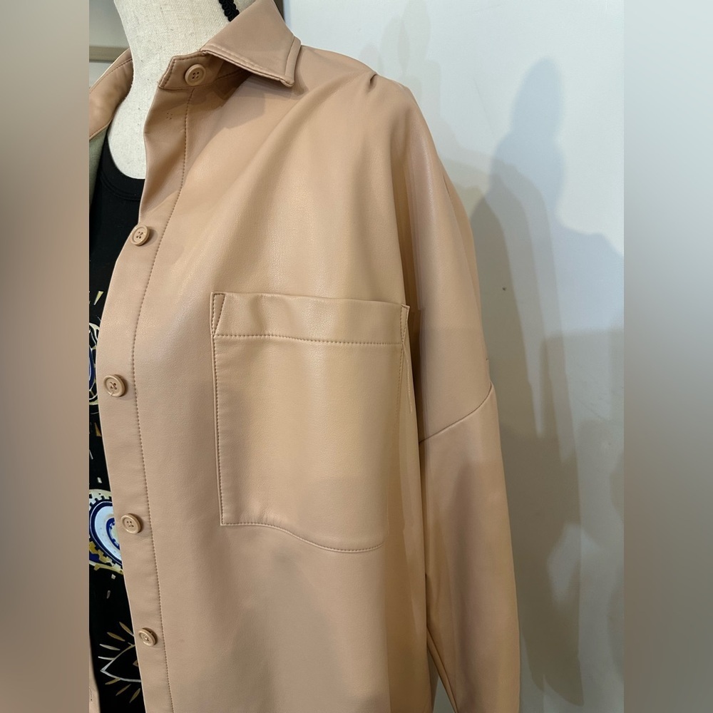 French Connection Medium Peach Button-Up Shirt Pleather Shacket